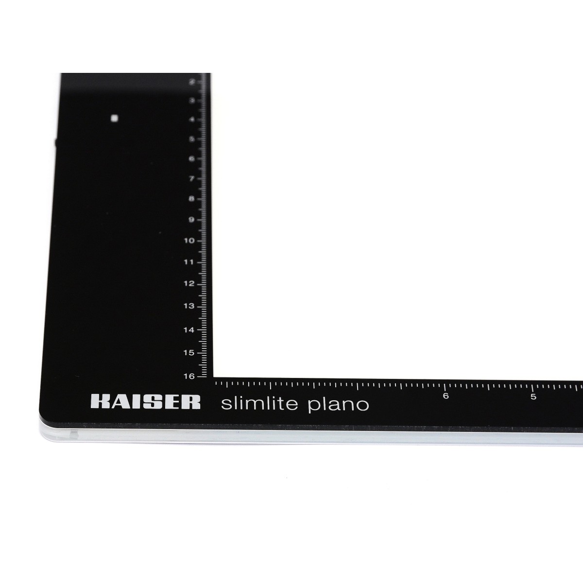 Kaiser Plano Podświetlarka LED do slajdów filmów i klisz: 42x31 cm.