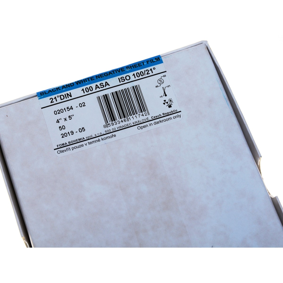 Foma Fomapan 100 4x5" - 10,2x12,7cm/50 błona cięta do aparatu