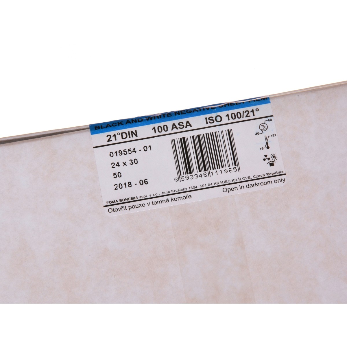 Foma Fomapan 100 24x30cm. 50szt. błona cięta do aparatu