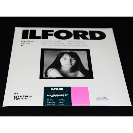 Ilford Multigrade V RC Deluxe 30x40/10 błysk