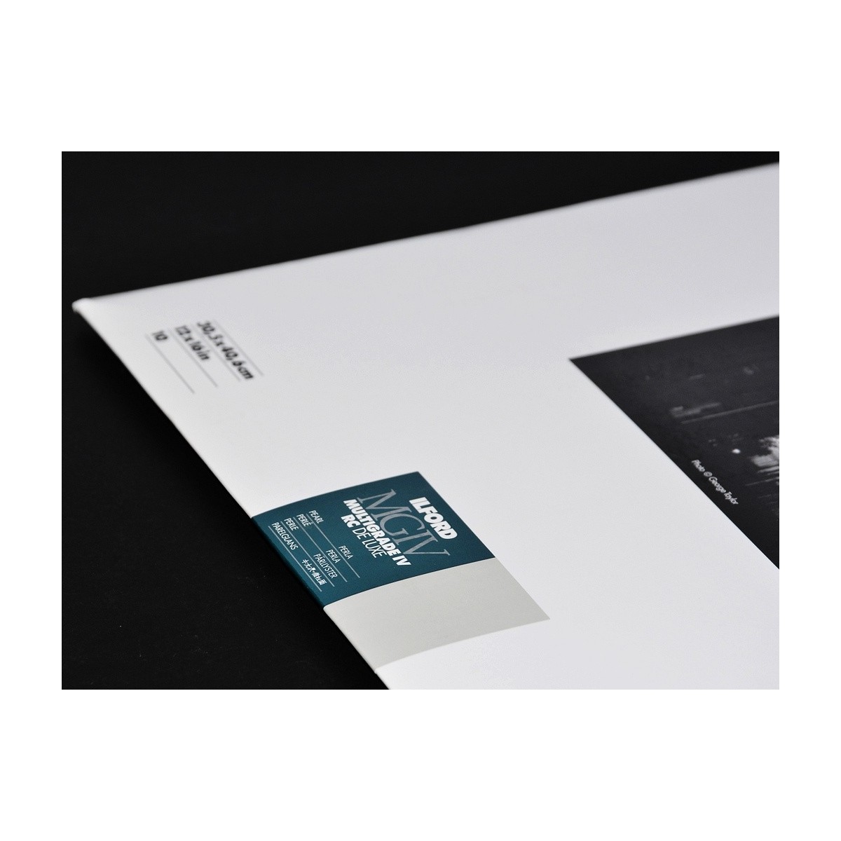 Ilford Multigrade V RC Deluxe 30x40/10 perła