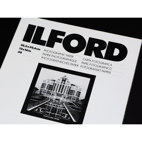 Ilford Multigrade FB Classic 40x50/50 mat NA ZAMÓWIENIE