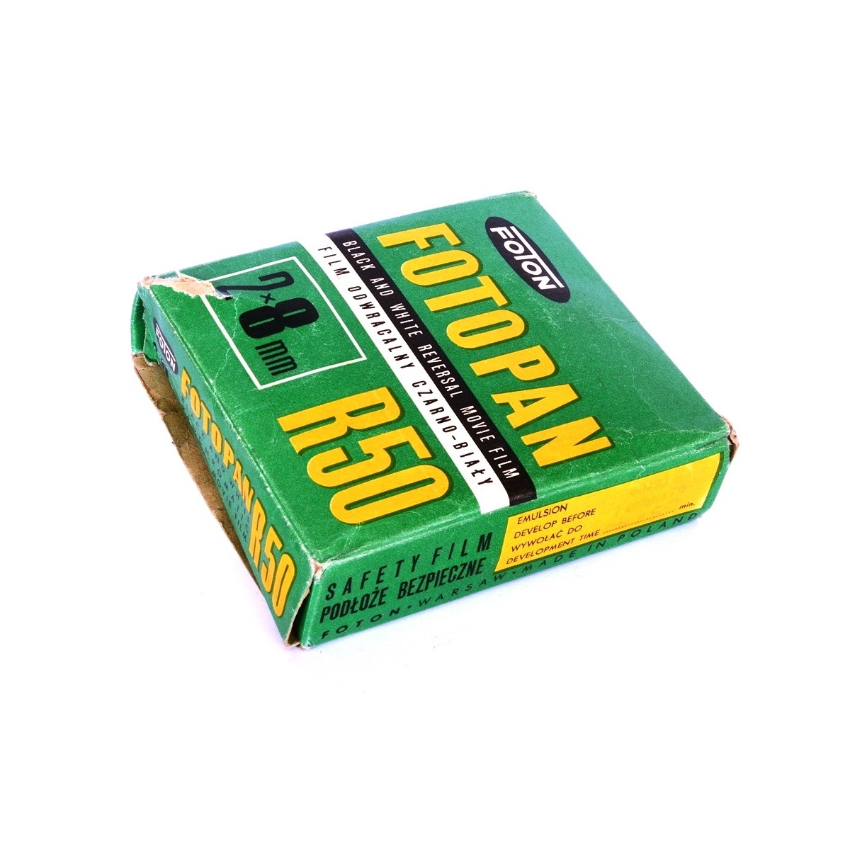 Wywołanie 1 filmu czarno-białego z kamery 2x8mm Standard, DS8