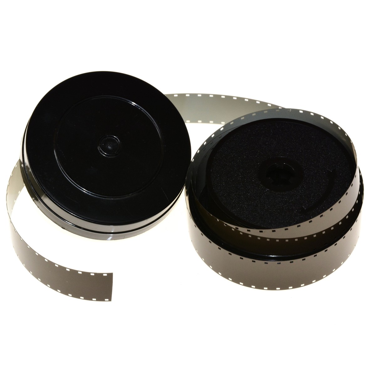 Wywołanie 1 filmu czarno-białego z kamery 2x8mm Standard, DS8