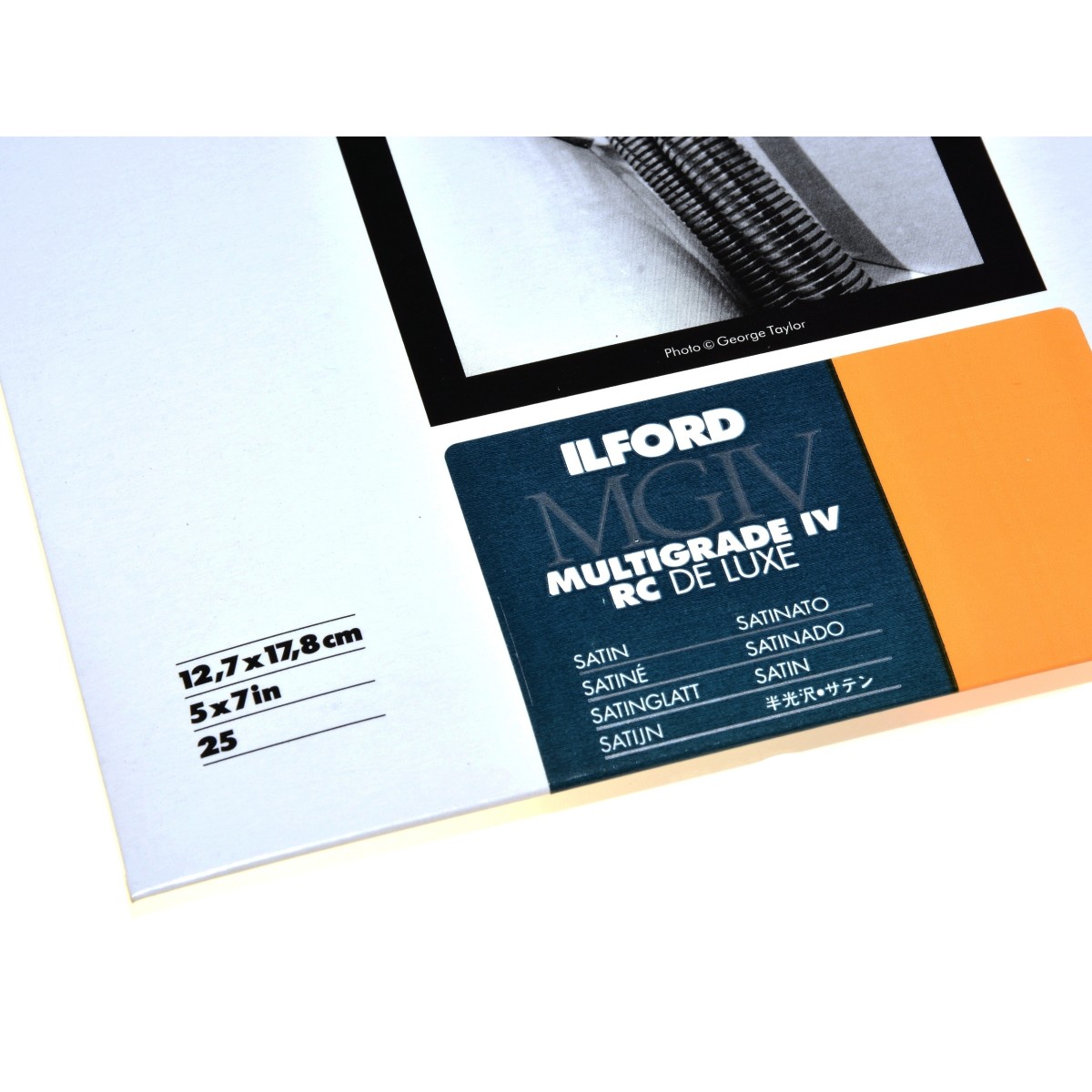 Ilford Multigrade IV RC Deluxe 13x18/25 satyna papier mat