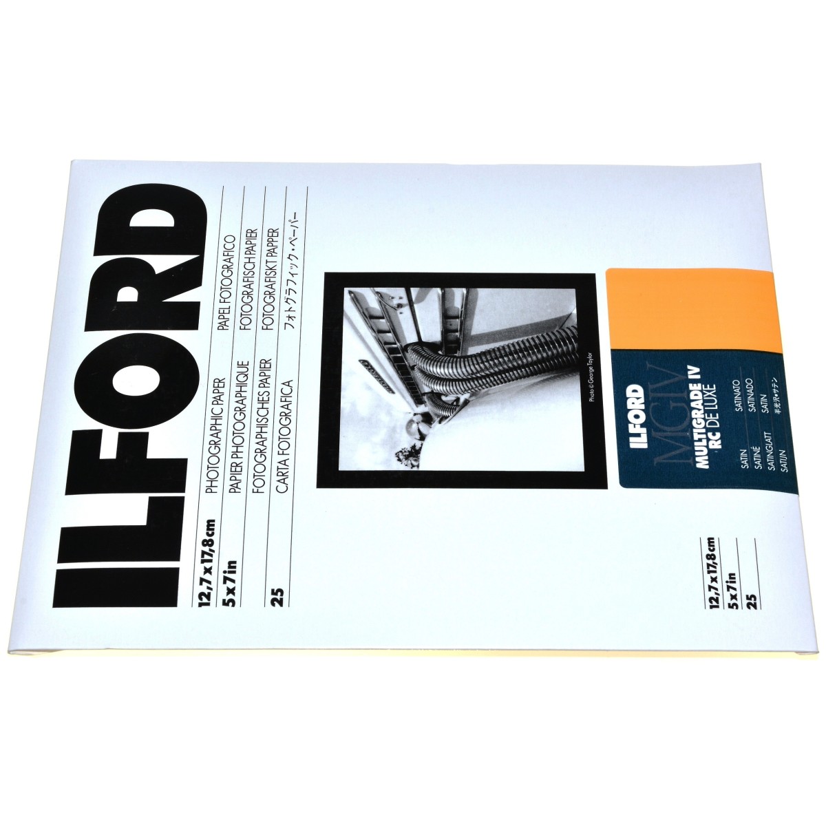 Ilford Multigrade IV RC Deluxe 13x18/25 satyna papier mat