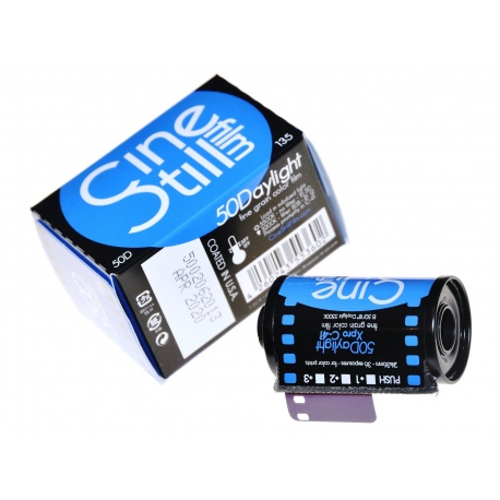 CineStill 50/36 50D Xpro C-41 Daylight film kolorowy 35mm.