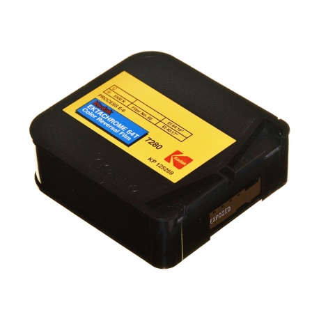 Wywołanie 1 filmu barwnego S8 z kamery proces E6, C41, ECN2