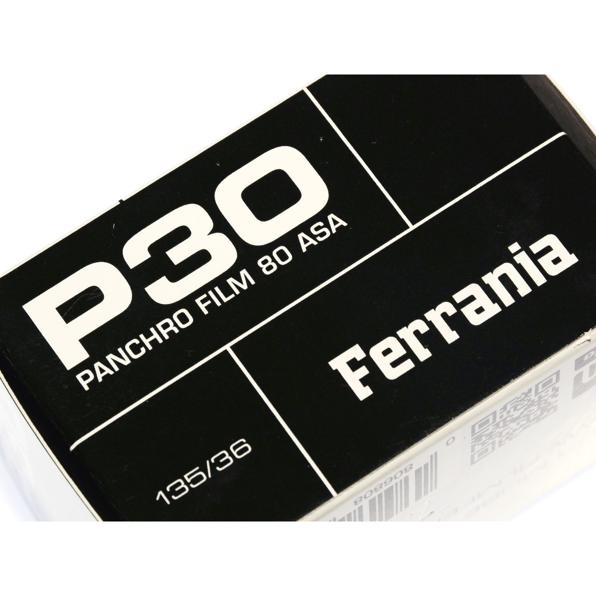 Ferrania P30 film czarno biały 35 mm. do zdjęć - 80 ASA