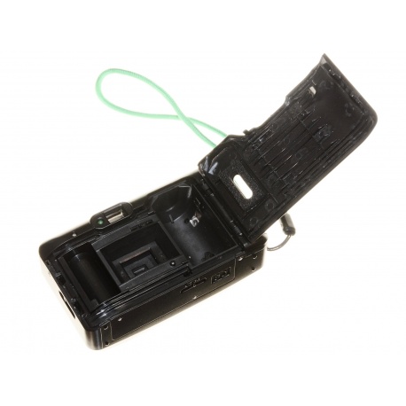 Harman EZ35 aparat małoobrazkowy na film 35mm + HP5 400/36