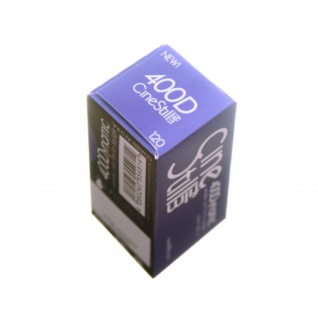 Cinestill Dynamic 400D 400/120 film kolorowy 120 - 6x6 cm.