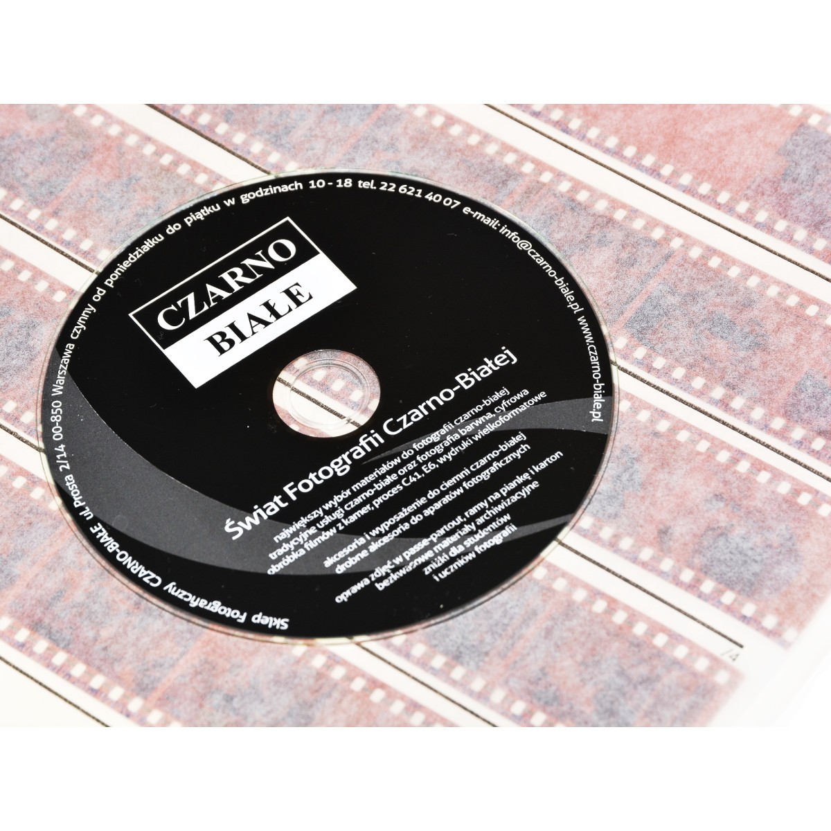 Skanowanie filmu slajdu barwnego 35mm + skan na CD