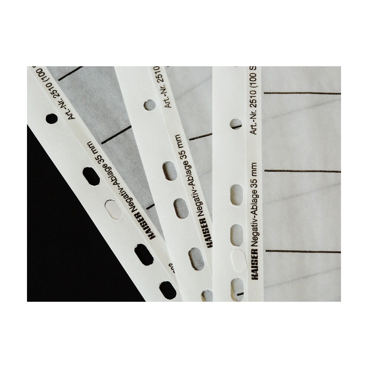 Kaiser Koszulki pergamin na film 35mm. 100 sztuk folia na film