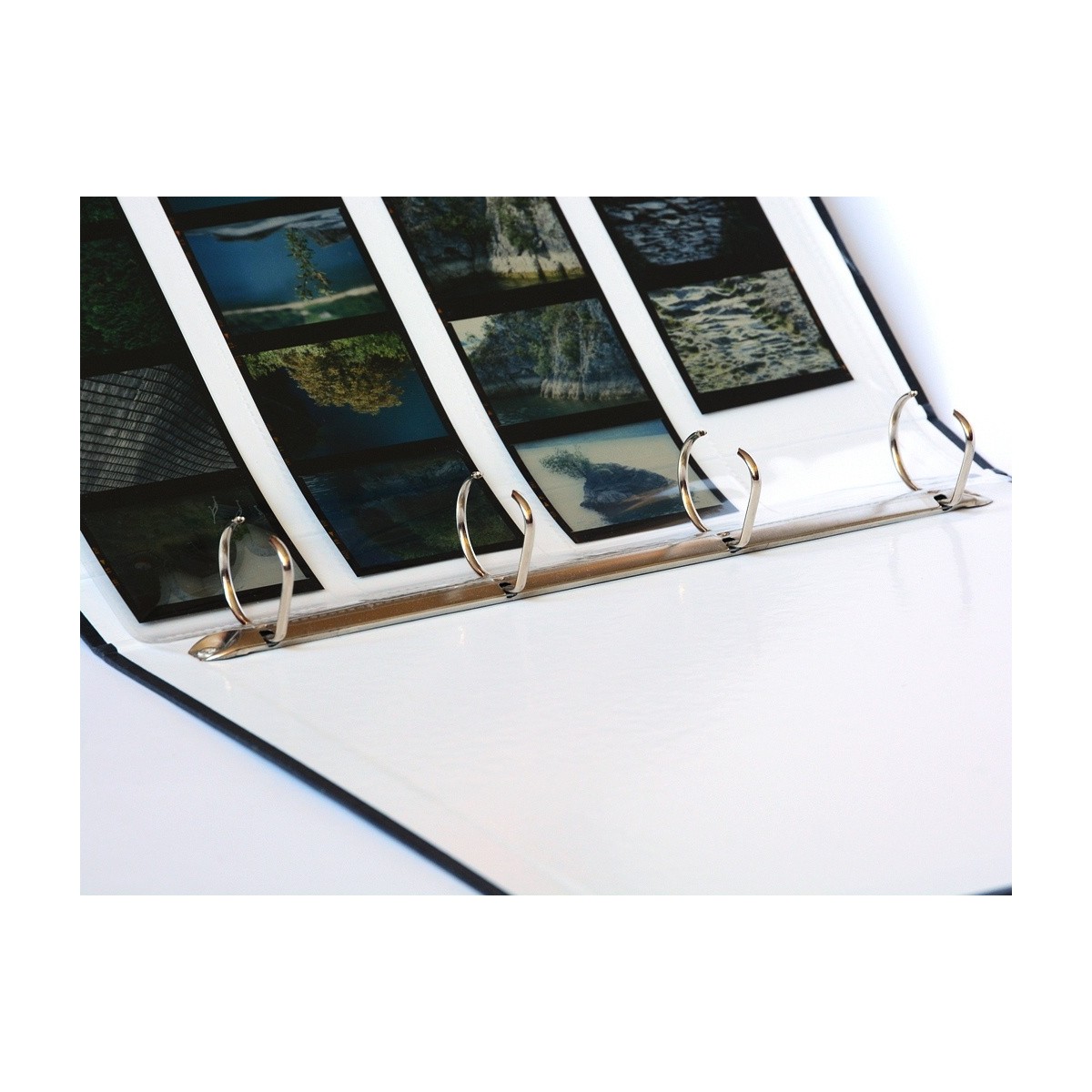 Czarno-Białe Segregator na koszulki i folie fotograficzne Z NAPISEM