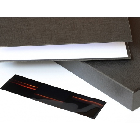 Czarno-Białe Segregator i Futerał na koszulki folie BEZ NAPISU