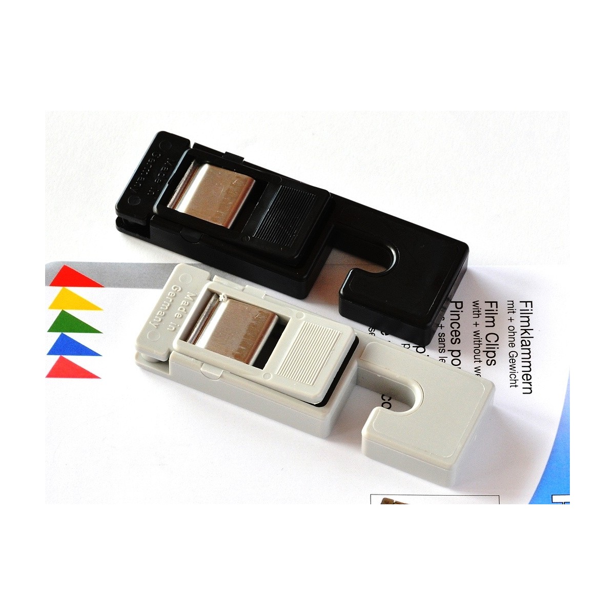 Kaiser Klamerki, wieszaki do suszenia filmów plastik 1 para (4117)