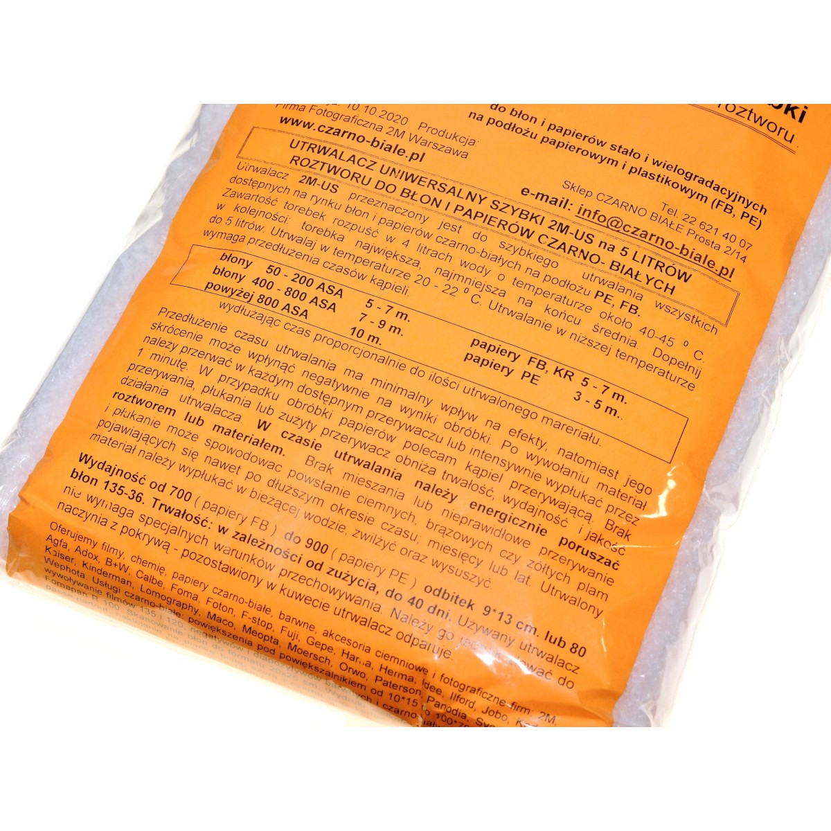 2M-US Utrwalacz szybki uniwersalny na 5 litrów do błon filmów odbitek BW