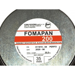 Foma Fomapan 200 30,5m. puszka, film z metra 35mm.