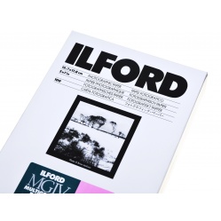 Ilford Multigrade IV RC Deluxe 13x18/100 błysk 1M do zdjęć