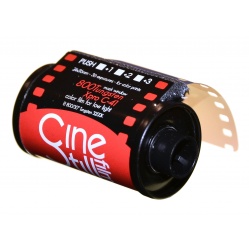CineStill Xpro C-41 800/36 Tungsten film do światła sztucznego